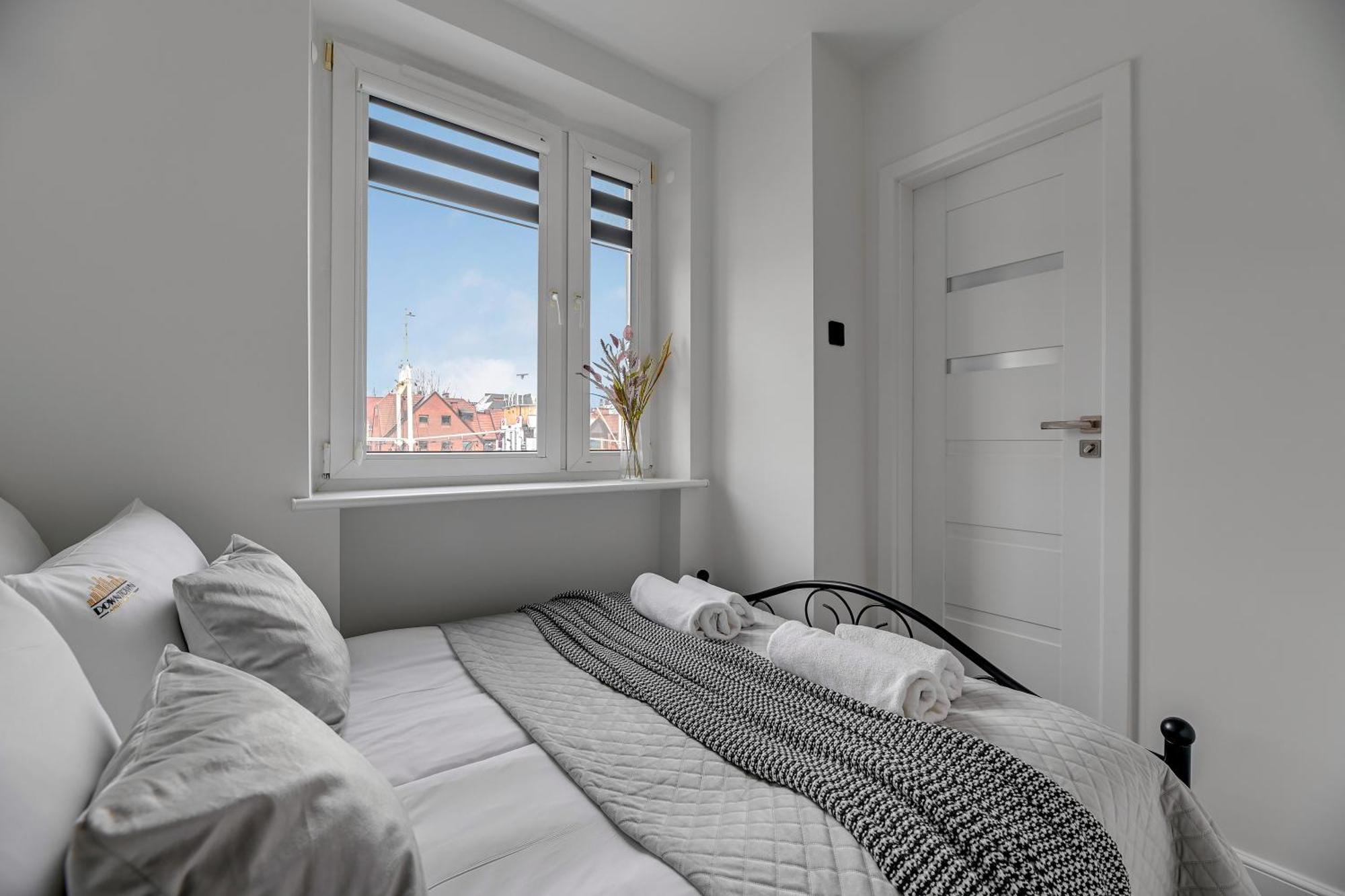 Motlawa Bulvar Residence Z Widokiem Na Rzeke Motlawa By Downtown Apartments Gdansk Exterior photo